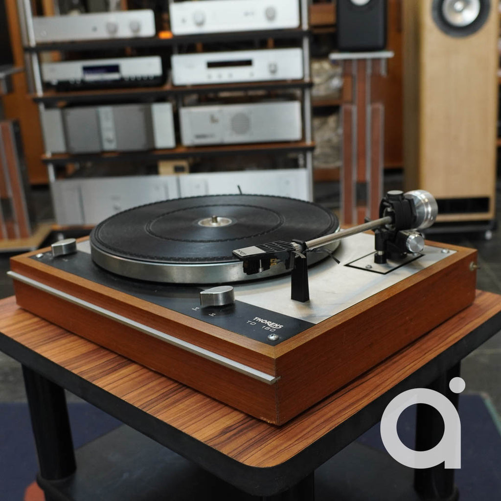 Thorens TD 160 Turntable